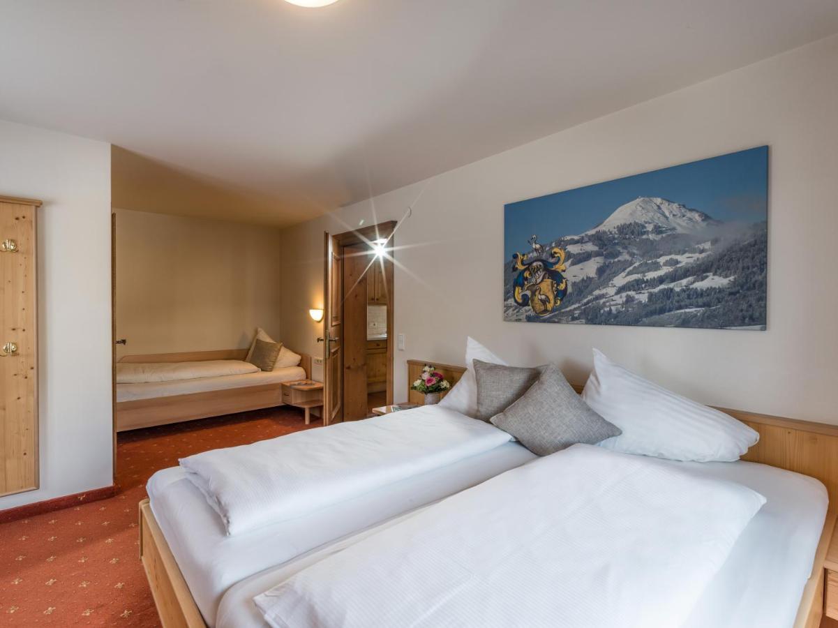 Alpen Glueck Hotel Unterm Rain Garni Kirchberg en Tyrol Chambre photo